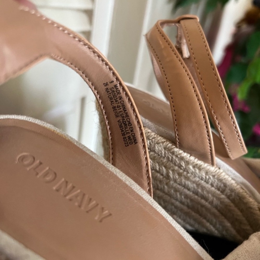 Old Navy Beige Wedge Sandals View 3